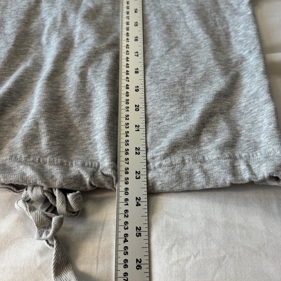 Old Navy Women's Long Sleeve Split Back Sweatshirt Tie Hem Gray Size Large - Picture 12 of 14